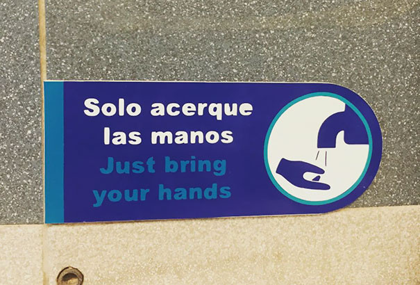 Solo acerque las manos / Just bring your hands