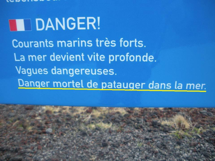 Danger mortel de patauger dans la mer